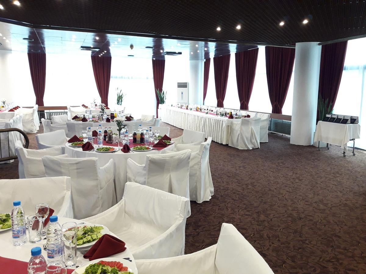 Hotel Ловеч Экстерьер фото